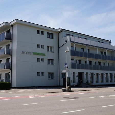 Hotel Wiesental Naehe Friedrichshafen Меккенбойрен Экстерьер фото