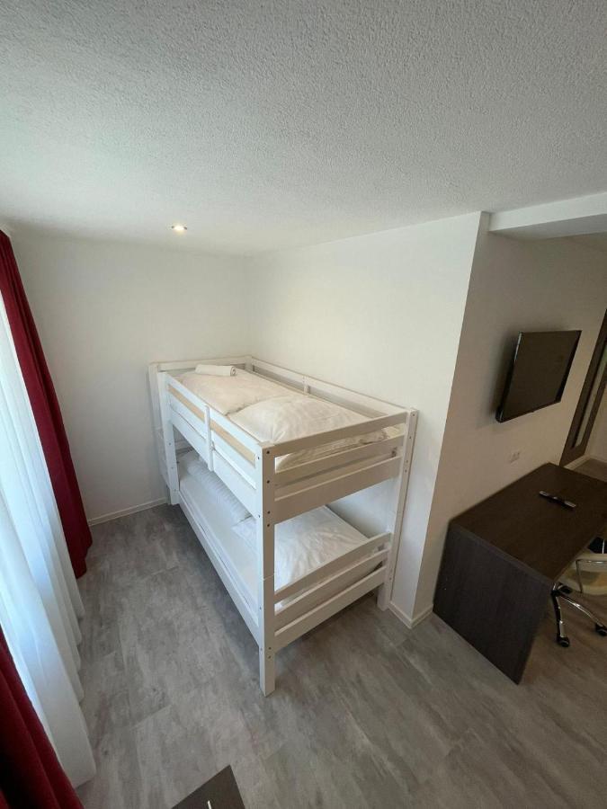 Hotel Wiesental Naehe Friedrichshafen Меккенбойрен Экстерьер фото