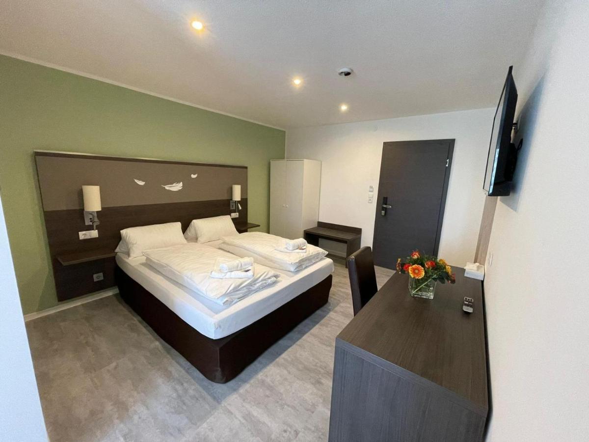 Hotel Wiesental Naehe Friedrichshafen Меккенбойрен Экстерьер фото