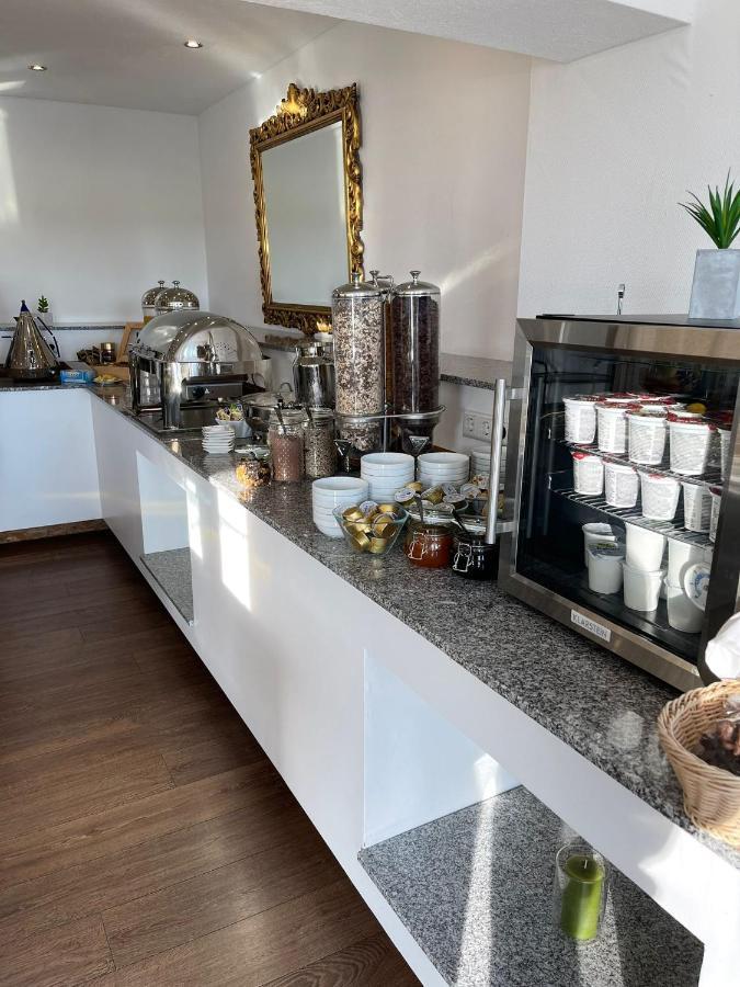 Hotel Wiesental Naehe Friedrichshafen Меккенбойрен Экстерьер фото