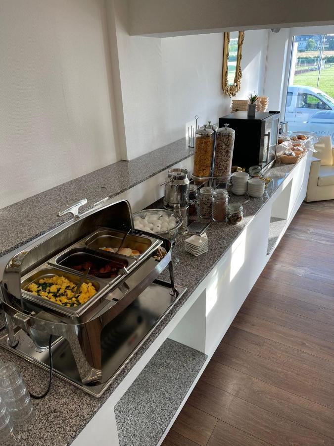 Hotel Wiesental Naehe Friedrichshafen Меккенбойрен Экстерьер фото