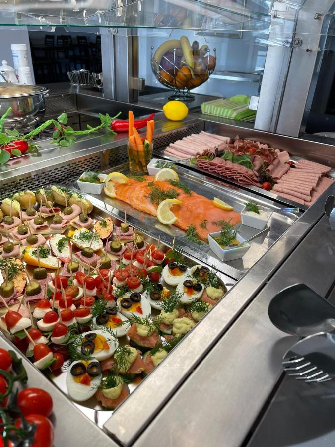 Hotel Wiesental Naehe Friedrichshafen Меккенбойрен Экстерьер фото