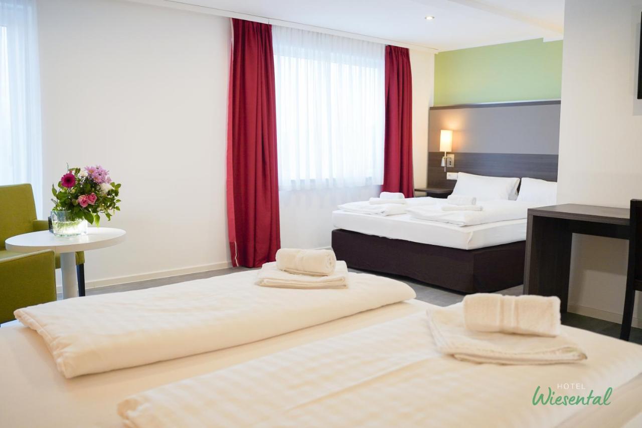 Hotel Wiesental Naehe Friedrichshafen Меккенбойрен Экстерьер фото