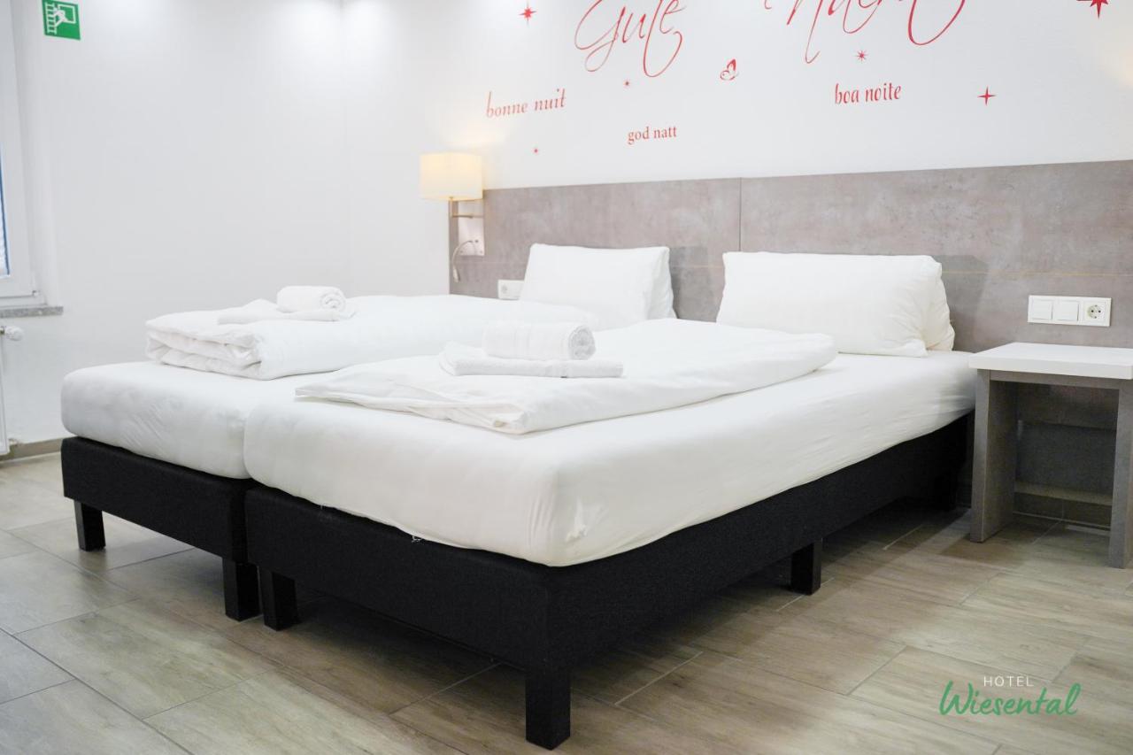 Hotel Wiesental Naehe Friedrichshafen Меккенбойрен Экстерьер фото