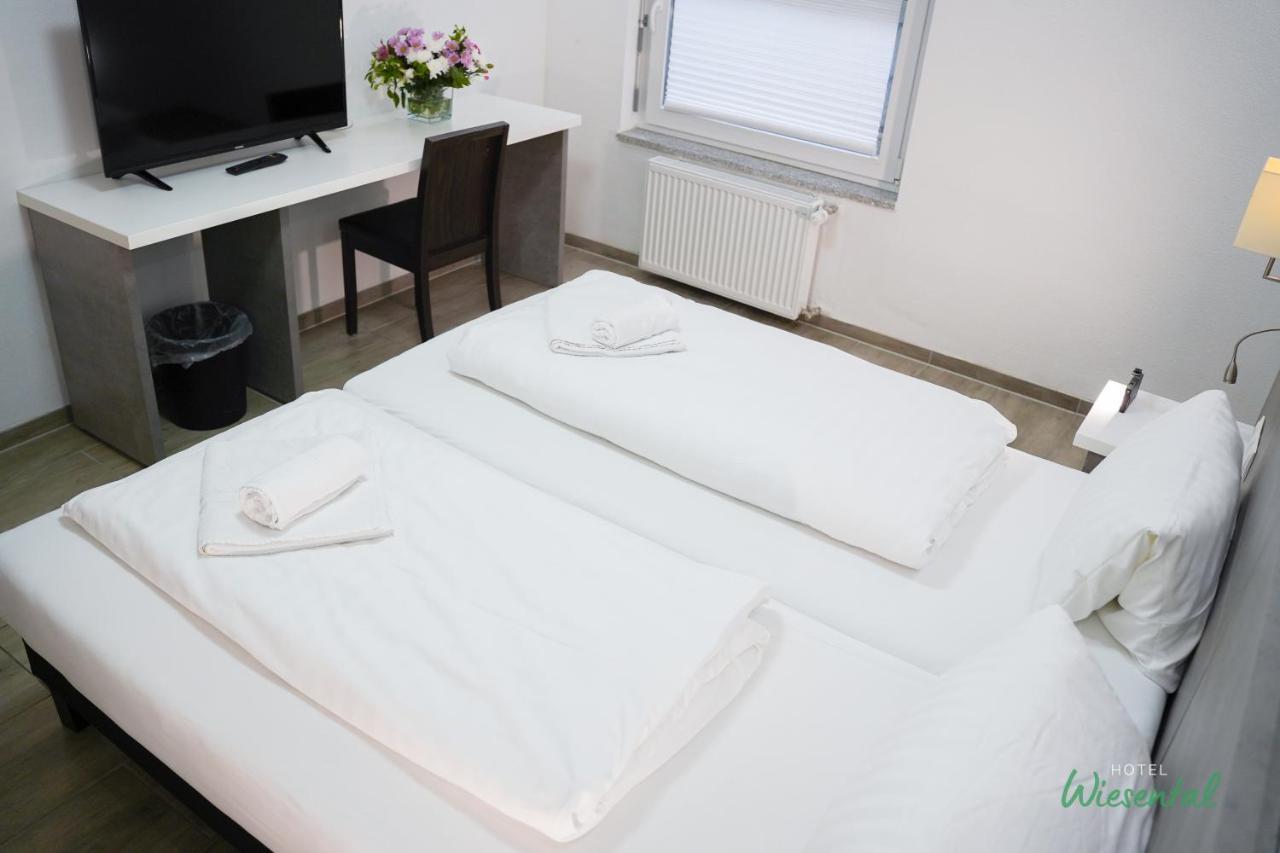 Hotel Wiesental Naehe Friedrichshafen Меккенбойрен Экстерьер фото