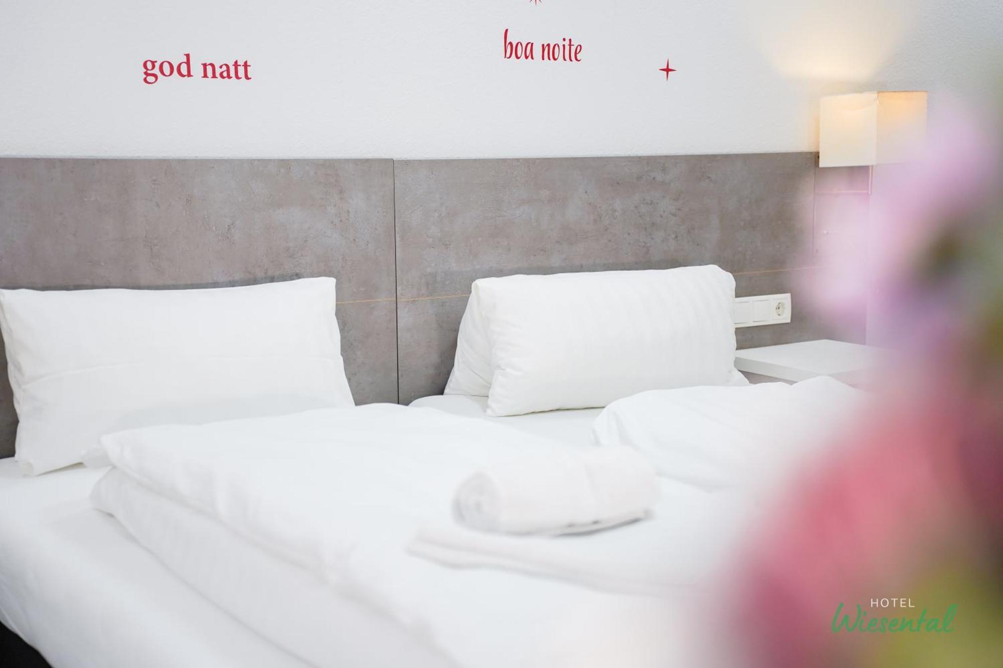 Hotel Wiesental Naehe Friedrichshafen Меккенбойрен Экстерьер фото